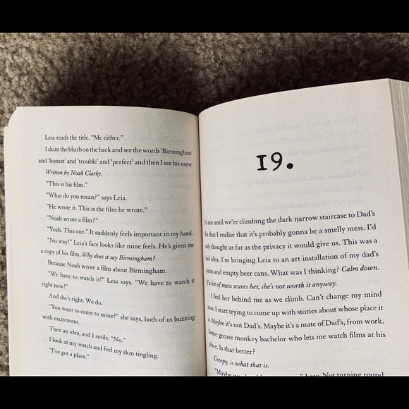 ❤️ IT’S ABOUT LOVE ❤️ - Picture 2 of 5